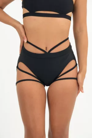 TIZZY BOTTOM – Image 12