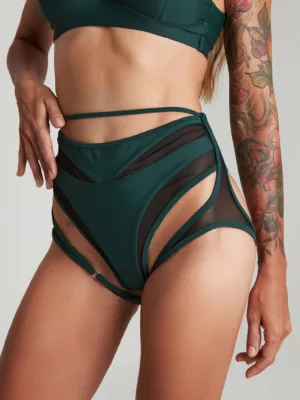 FIERCE BOTTOM – Image 72