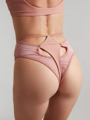 FIERCE BOTTOM – Image 38