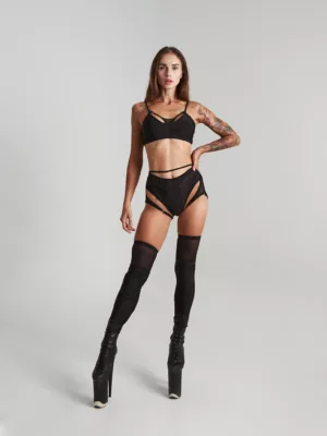 FIERCE BOTTOM – Image 2